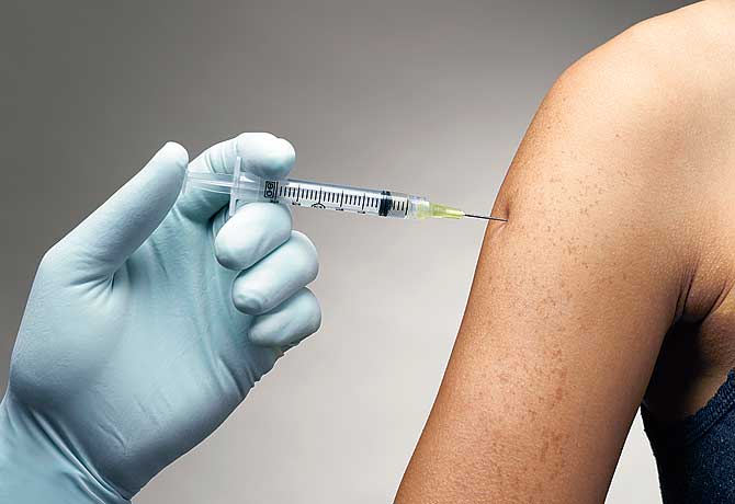 Проводится вакцинация против клещевого энцефалита